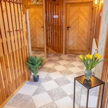 Wierchowa Jacuzzi & Sauna *